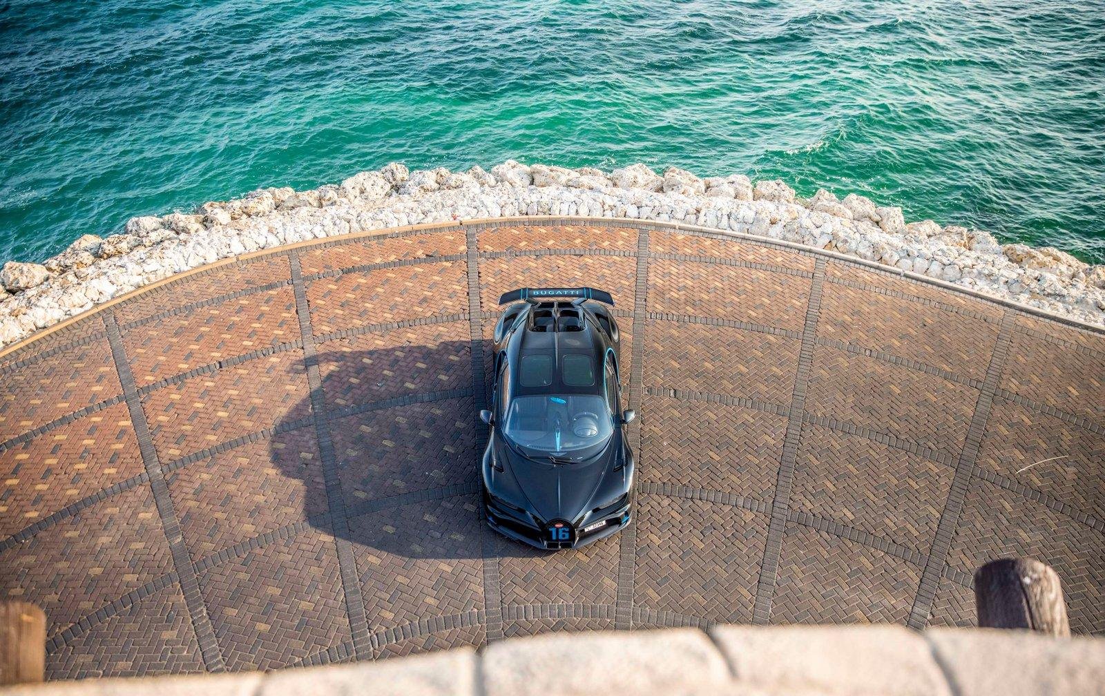 Bugatti Pur Sport — From above